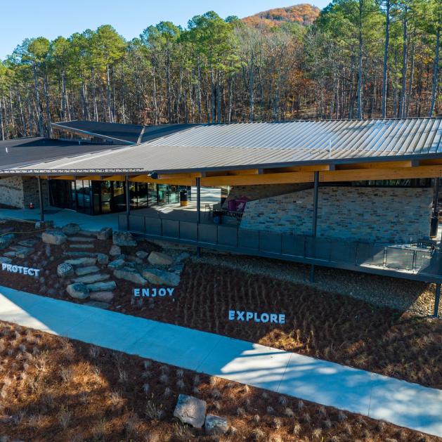 The visitor center at Pinnacle Mountain State Park. Photo by Will Newton.