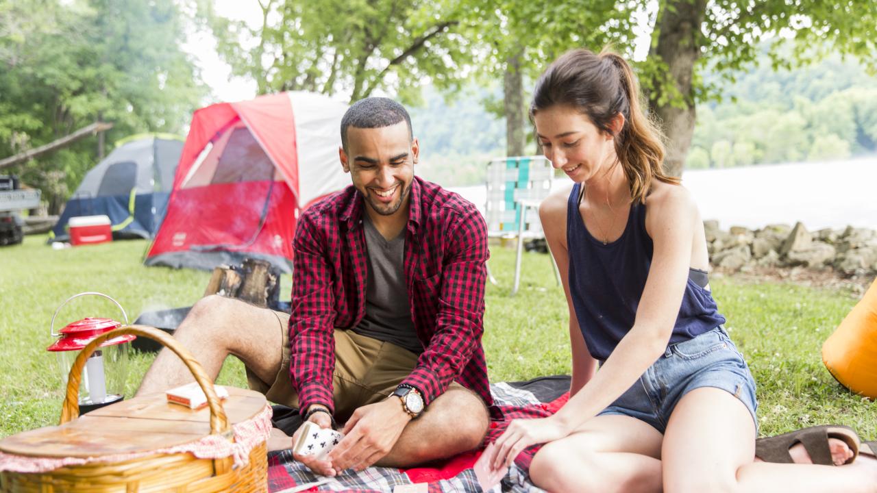 Picnicking and Camping at Bull Shoals-White River State Park