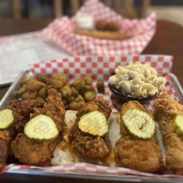 Hutch's Hot Chicken in Harrison, AR